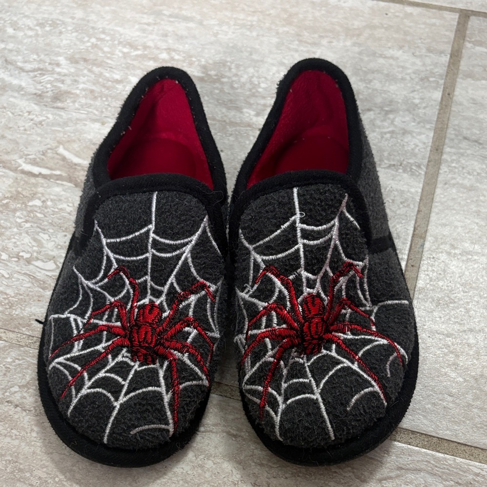 Spiderman Kids Slippers in Black, Gray, Red